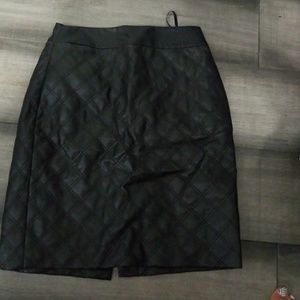 Banana republic quilted leather skirt